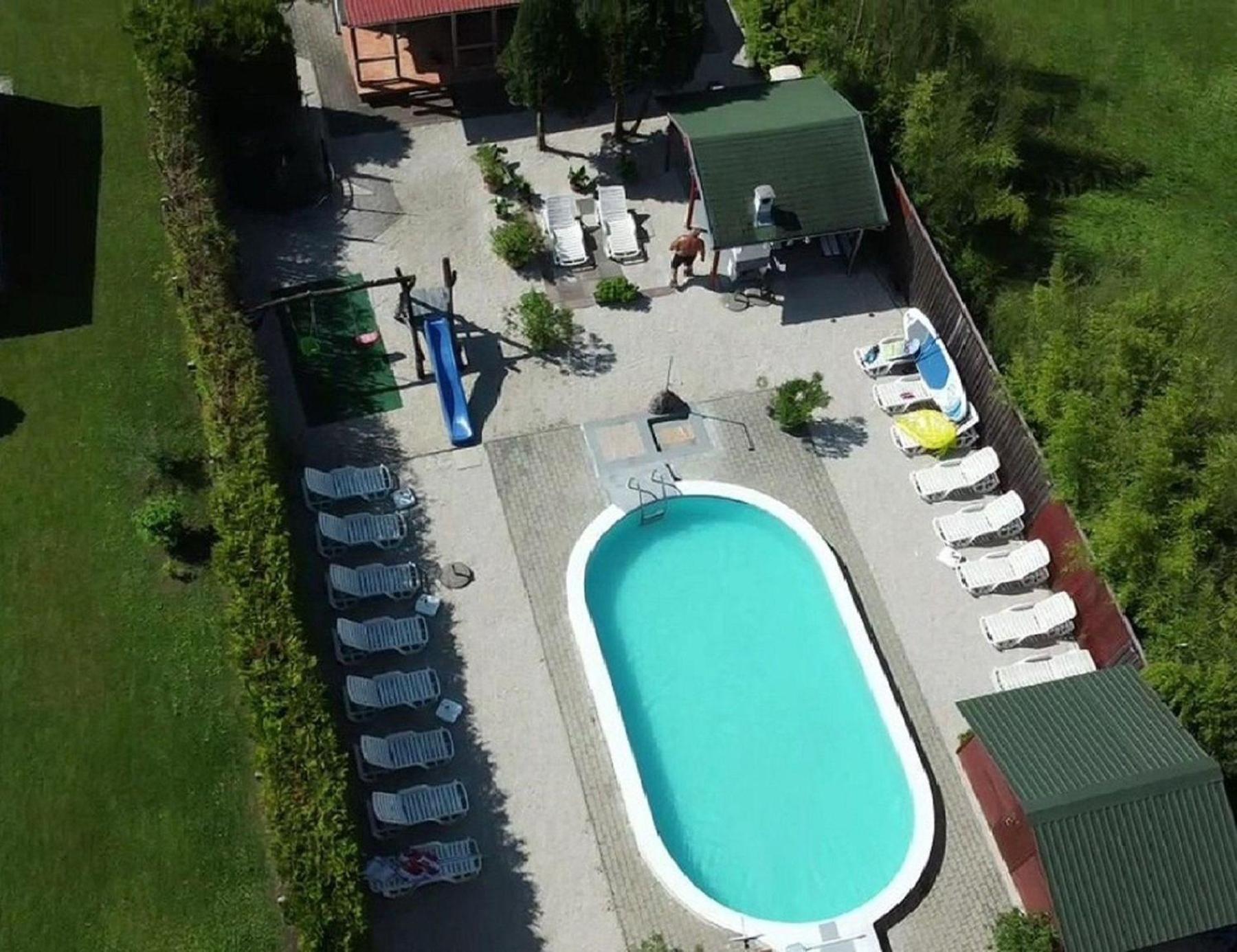 Ferienhaus Mit Pool, Wlan, Direktem Seezugang Balatonmáriafürdő Kültér fotó